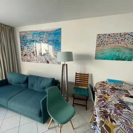 Vue Epoustouflante Sur & La 2 Pieces, Piscine Confort 4 Etoiles, Tres Calme, Terrasse Spacieuse Sans Vis A Vis, Parking Prive Standing * Bandol