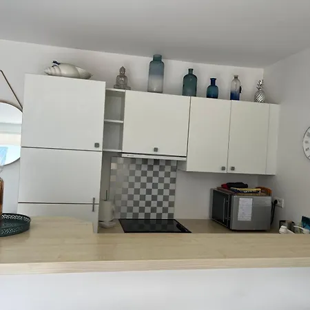Vue Epoustouflante Sur & La 2 Pieces, Piscine Confort 4 Etoiles, Tres Calme, Terrasse Spacieuse Sans Vis A Vis, Parking Prive Standing Διαμέρισμα