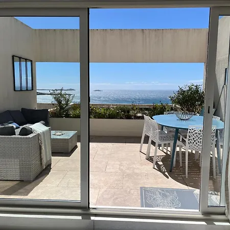 Apartment Vue Epoustouflante Sur & La 2 Pieces, Piscine Confort 4 Etoiles, Tres Calme, Terrasse Spacieuse Sans Vis A Vis, Parking Prive Standing Bandol