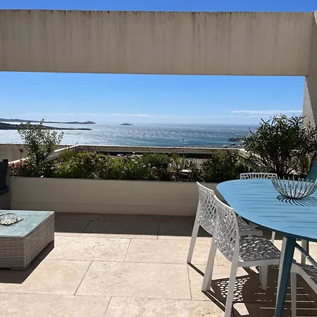 Vue Epoustouflante Sur & La 2 Pieces, Piscine Confort 4 Etoiles, Tres Calme, Terrasse Spacieuse Sans Vis A Vis, Parking Prive Standing Bandol