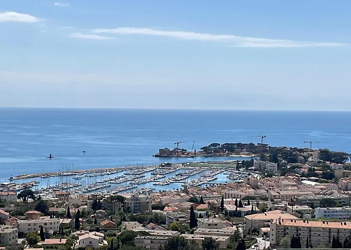 Vue Epoustouflante Sur & La 2 Pieces, Piscine Confort 4 Etoiles, Tres Calme, Terrasse Spacieuse Sans Vis A Vis, Parking Prive Standing * Bandol